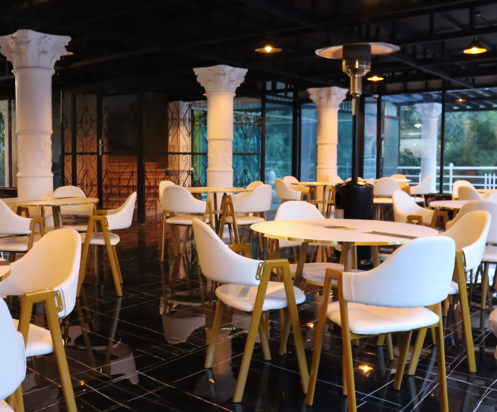 Brooks Restaurant